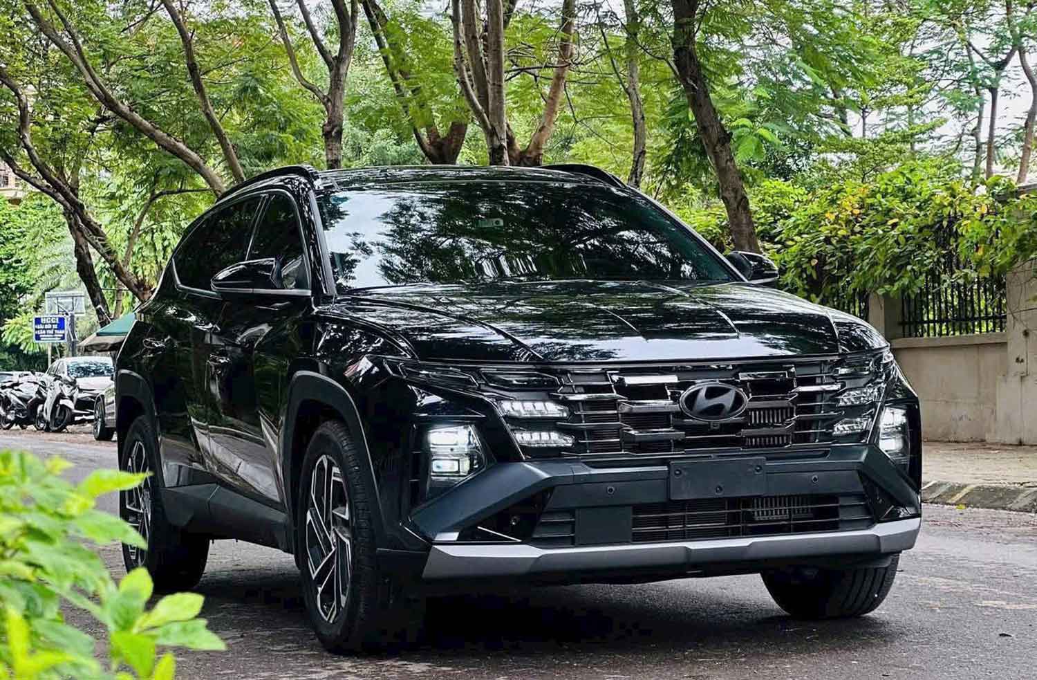 Đầu xe Hyundai Tucson 1.6 Turbo