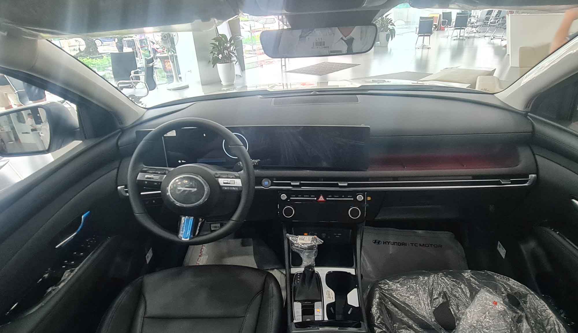 Nội thất Hyundai Tucson 2.0 AT Đặc biệt