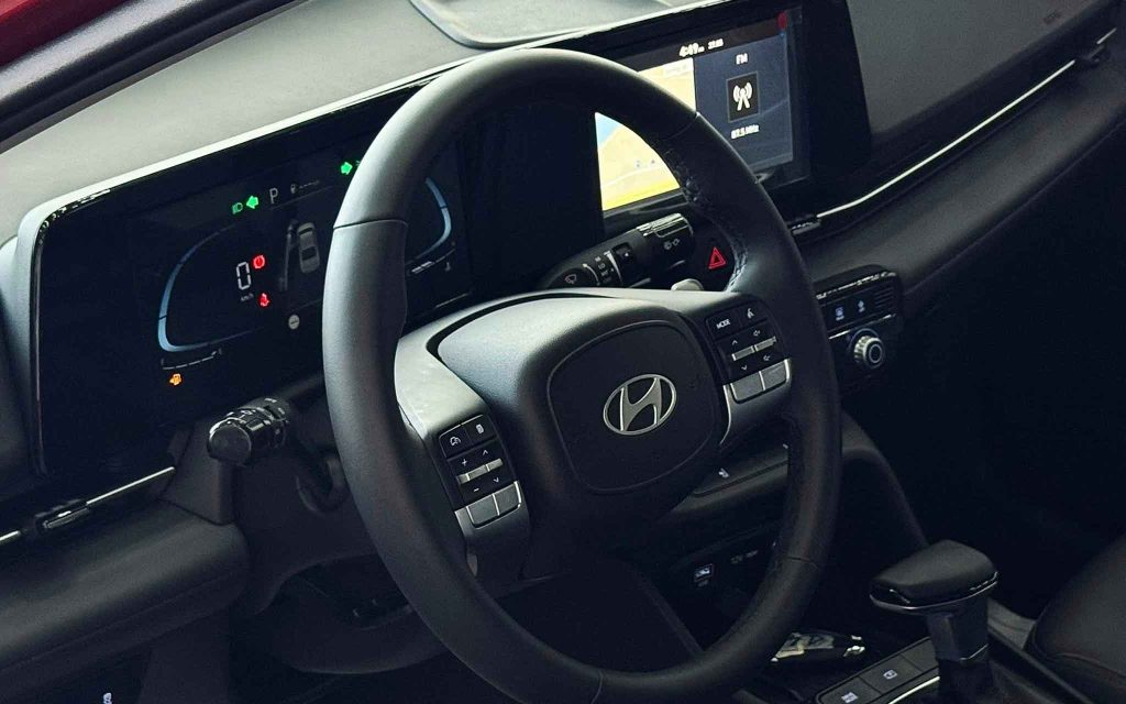 Hyundai Accent - ảnh 9
